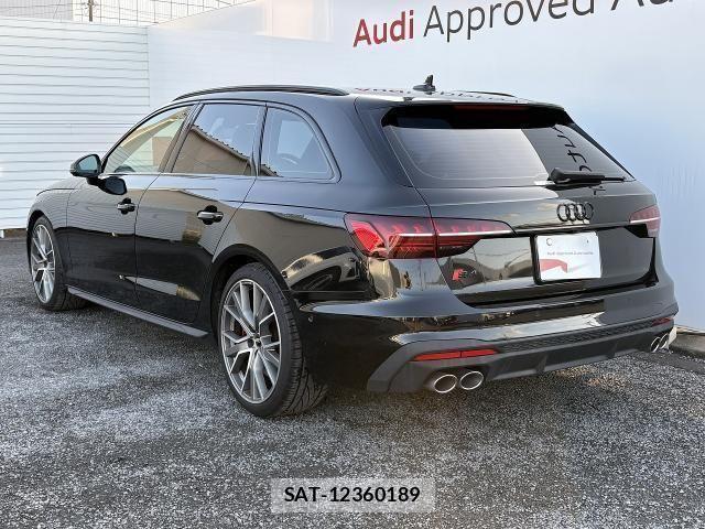 Audi S4 2021-07 6610645-20