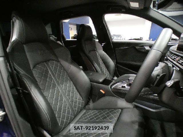 Audi S4 2017-07 7215063-24