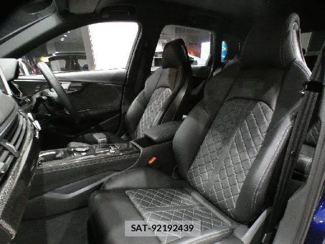 Audi S4 2017-07 7215063-25