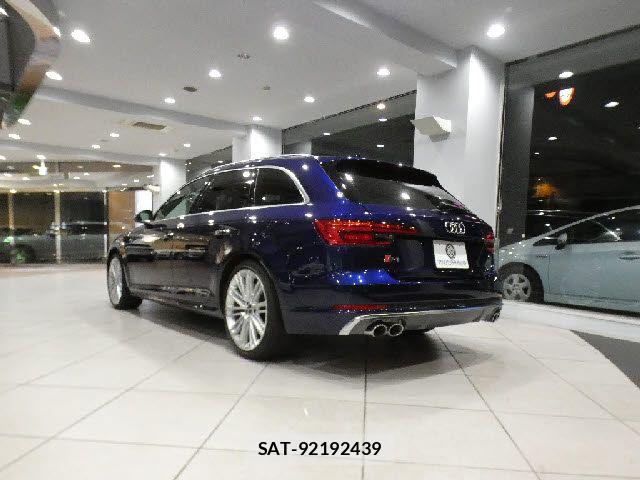 Audi S4 2017-07 7215063-3