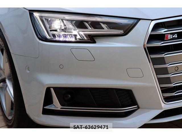 Audi S4 2017-05 7215067-24