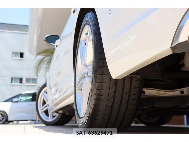 Audi S4 2017-05 7215067-28