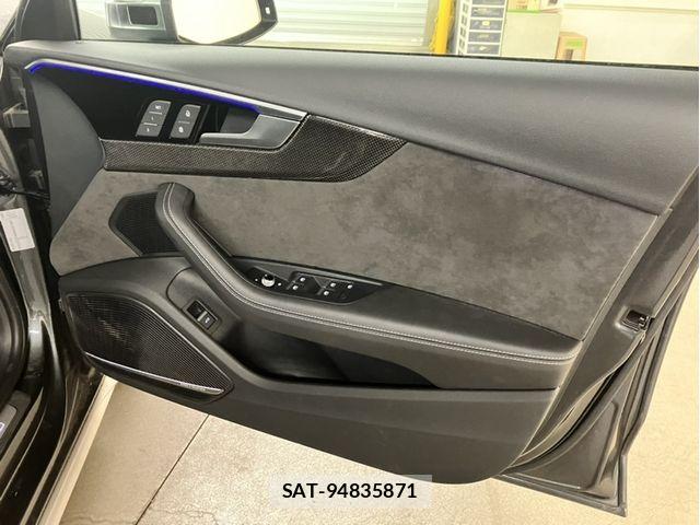 Audi S4 2021-10 7325778-11