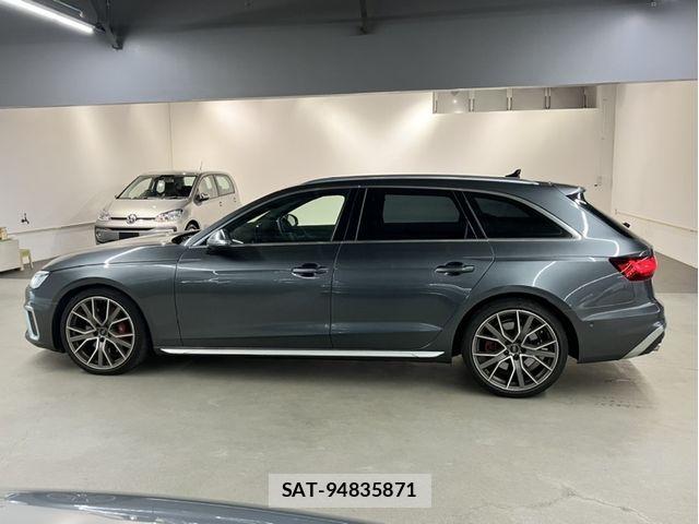 Audi S4 2021-10 7325778-16