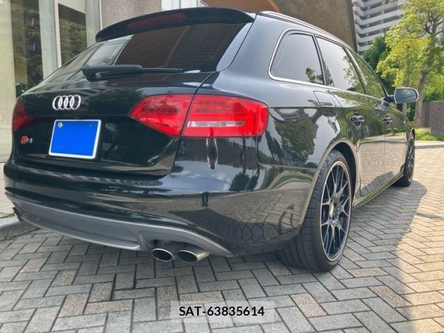 Audi S4 2009-09 7453037-3