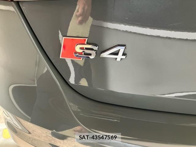 Audi S4 2021-04 7499616-26