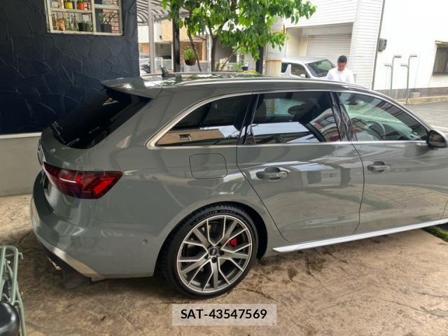 Audi S4 2021-04 7499616-2