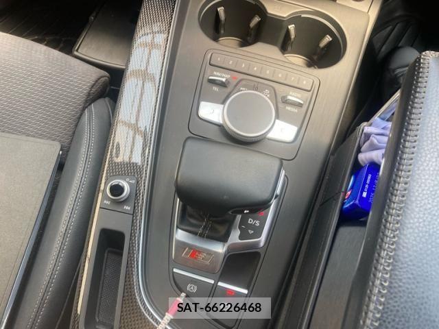 Audi S4 2017-10 7615109-15