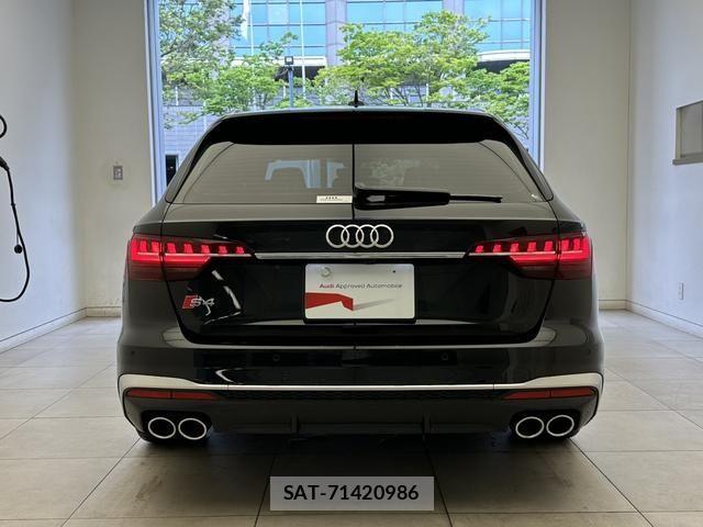 Audi S4 2024-01 7615107-14
