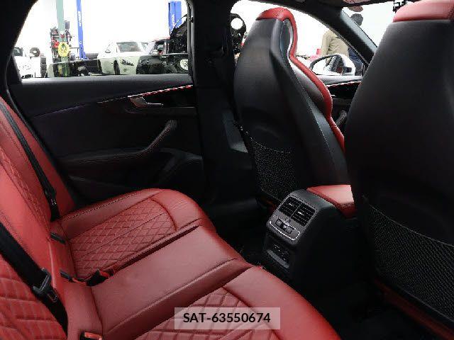 Audi S4 2021-10 7721014-19