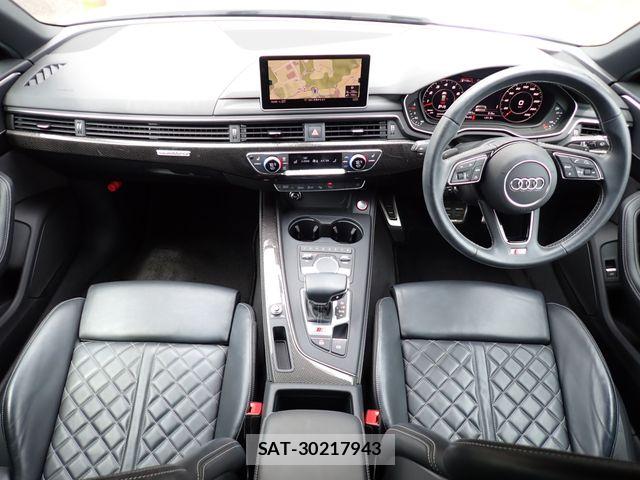 Audi S4 2018-12 8034483-18