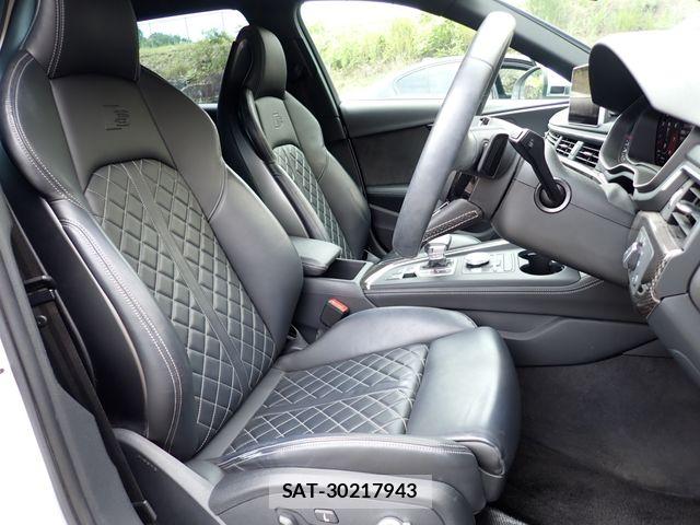 Audi S4 2018-12 8034483-21