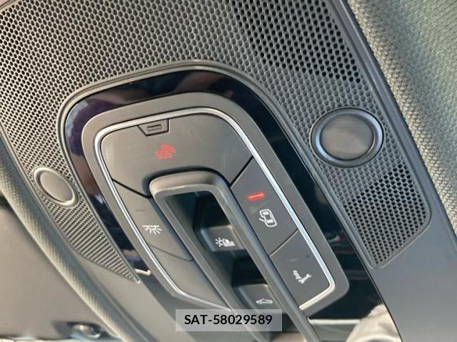Audi S4 2020-09 8625879-23