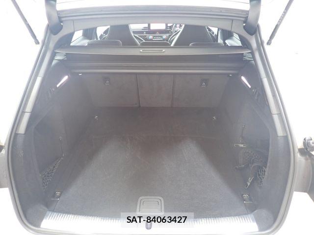 Audi S4 2023-12 8827921-26