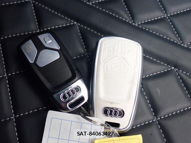 Audi S4 2023-12 8827921-29
