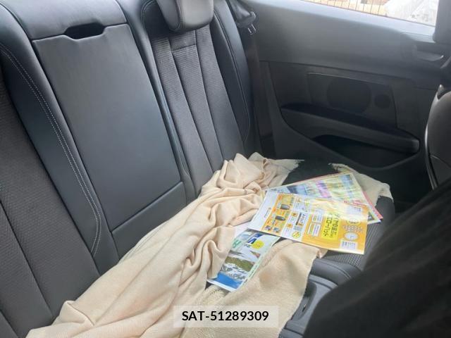 Audi S5 2017-07 6610646-11