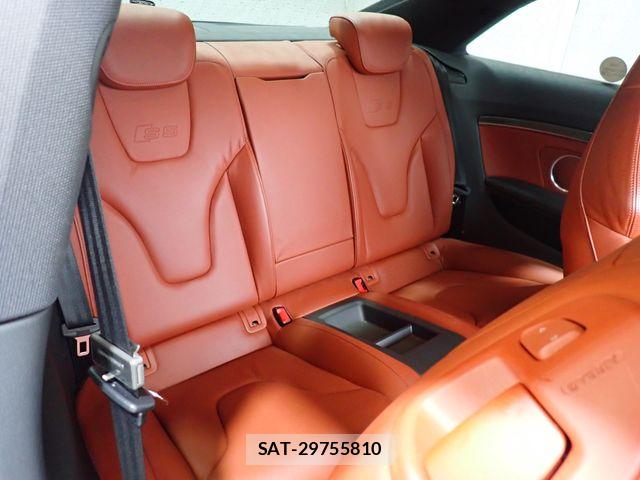 Audi S5 2009-08 7271555-21