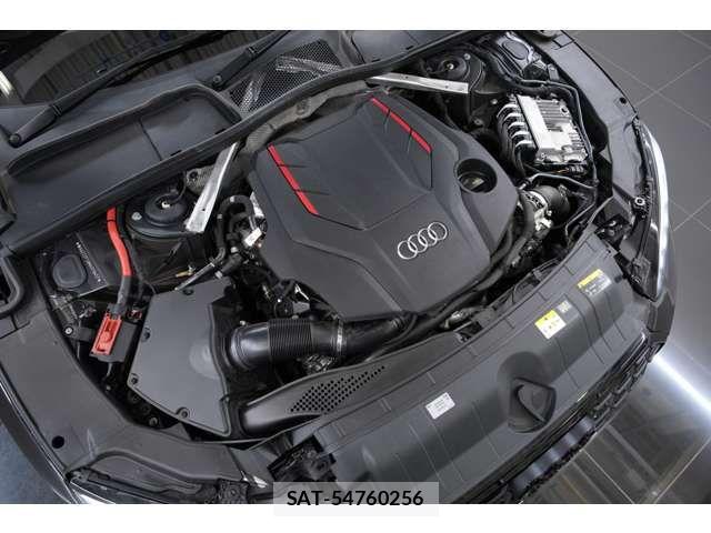 Audi S5 2022-03 7782738-10