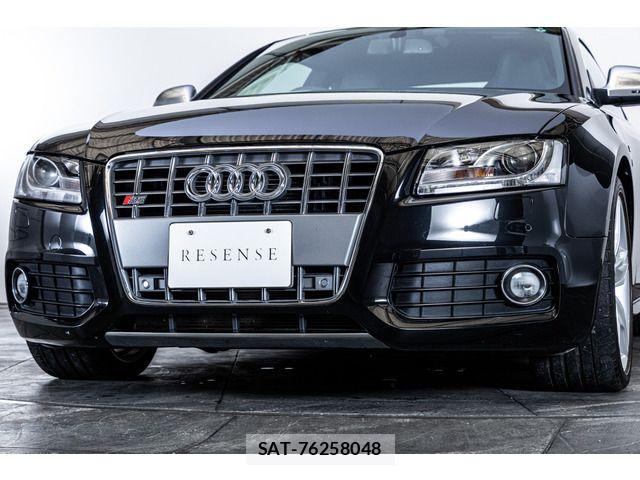 Audi S5 2009-03 8870462-9