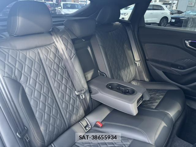 Audi S5 2025-03 6610647-4