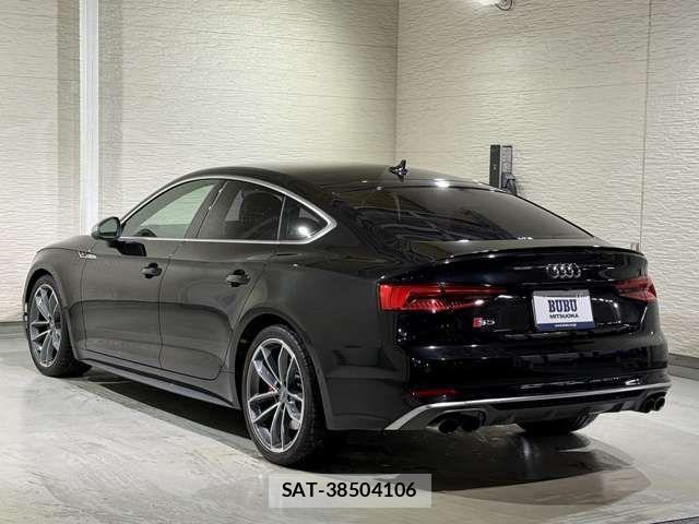 Audi S5 2017-07 3355614-8