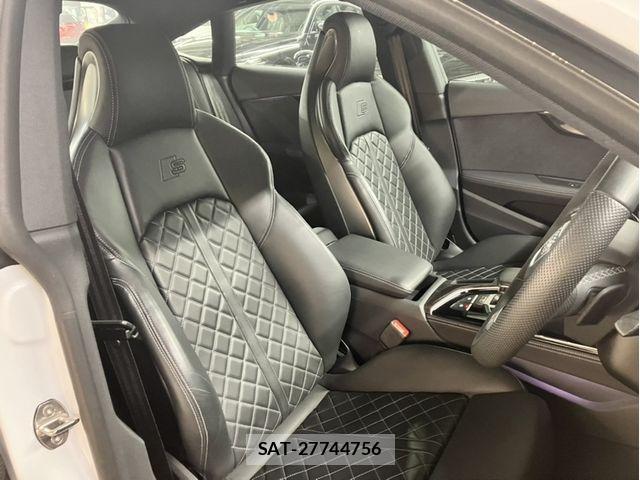 Audi S5 2024-10 6525493-10