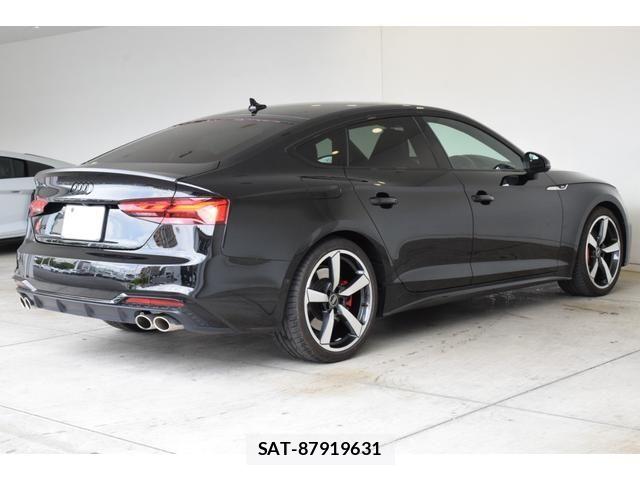 Audi S5 2021-12 7215066-2
