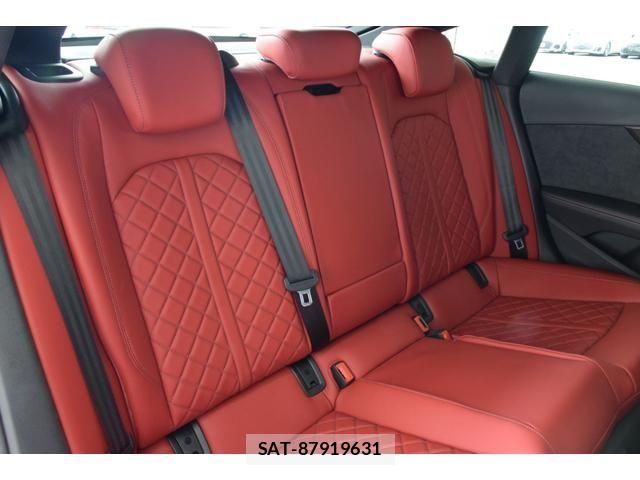 Audi S5 2021-12 7215066-4