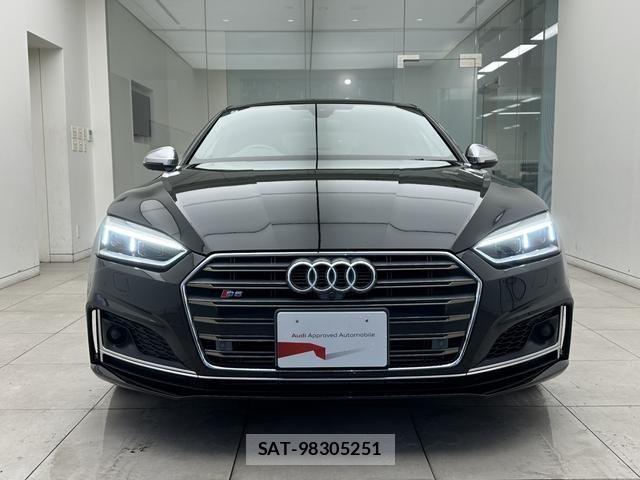 Audi S5 2018-08 7721026-16