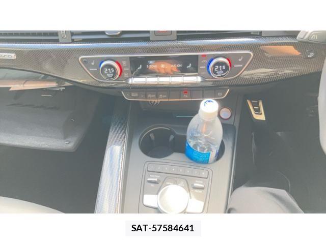 Audi S5 2017-11 8228971-23
