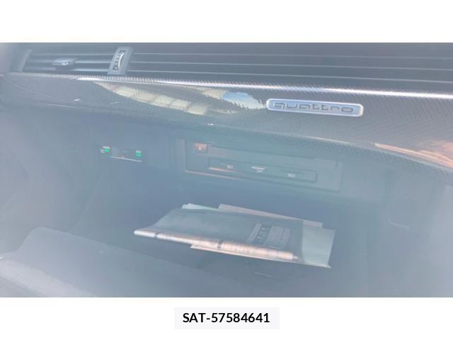 Audi S5 2017-11 8228971-26