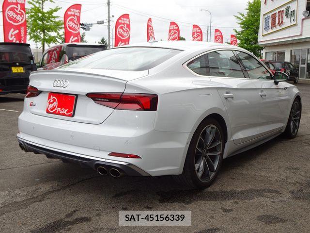 Audi S5 2018-07 8334954-2