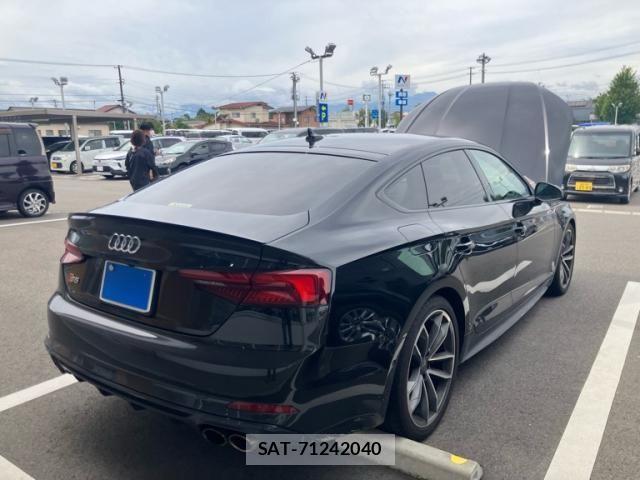 Audi S5 2019-11 8740670-2