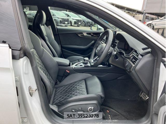 Audi S5 2022-04 8827922-12