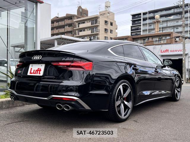 Audi S5 2024-06 8848282-2