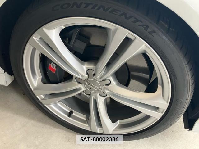 Audi S6 2016-11 6641276-5