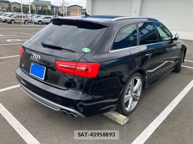 Audi S6 2014-08 8878762-3