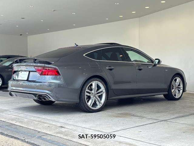Audi S7 2017-05 7721023-2