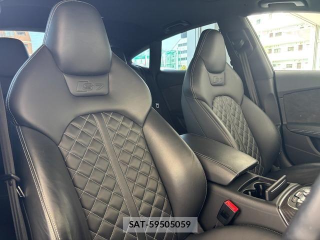 Audi S7 2017-05 7721023-3