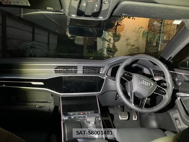 Audi S7 2022-05 7978568-11