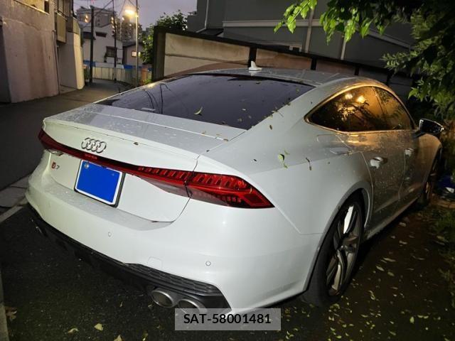 Audi S7 2022-05 7978568-2