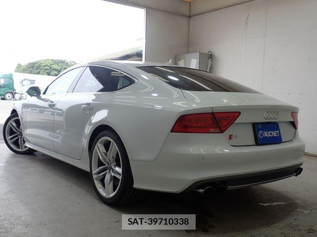 Audi S7 2013-07 8334956-2
