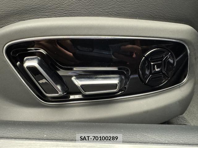 Audi S8 2022-11 1427657-12