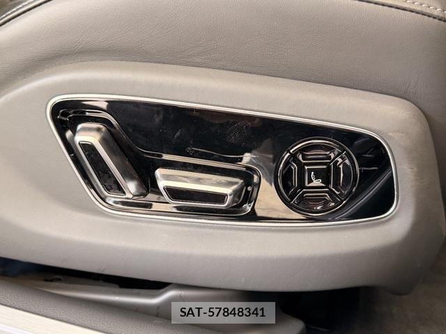 Audi S8 2022-11 5860388-14