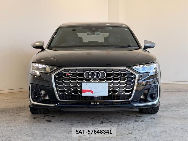 Audi S8 2022-11 5860388-16