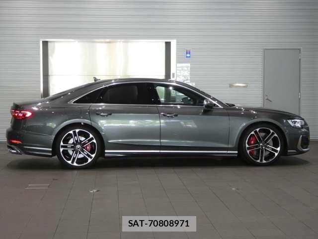 Audi S8 2025-11 7057525-6