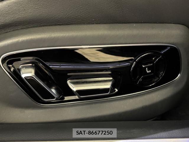 Audi S8 2021-06 7721032-15