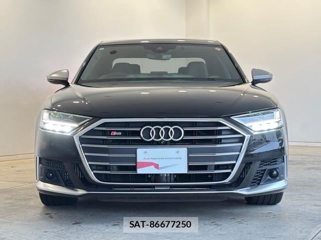 Audi S8 2021-06 7721032-18