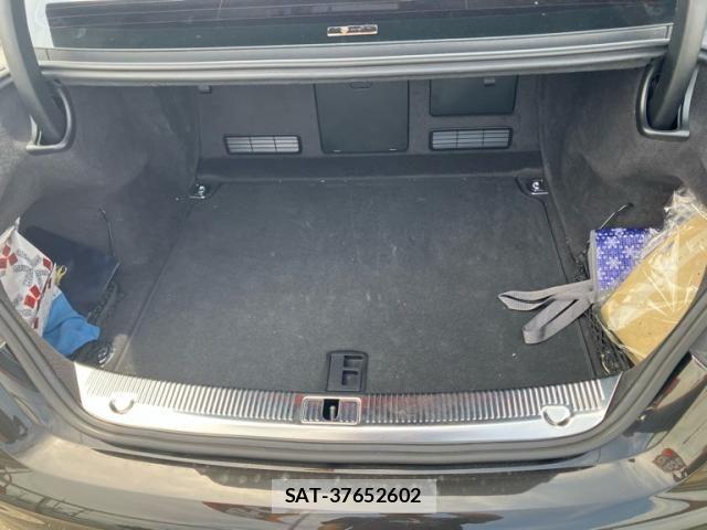 Audi S8 2013-02 8228975-14