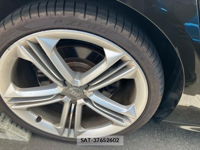 Audi S8 2013-02 8228975-3